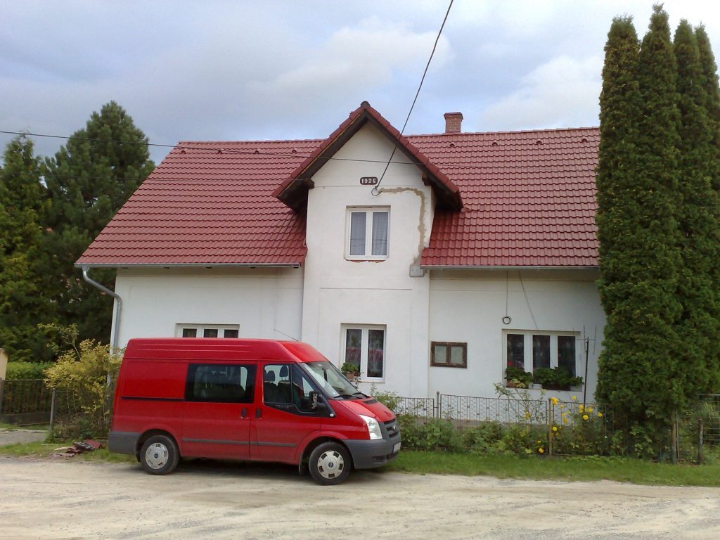 Realizace střechy se skládanou krytinou